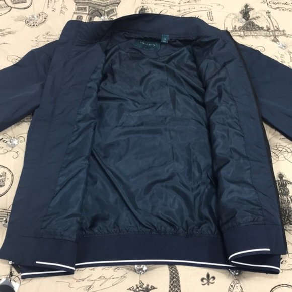 Perry Ellis Zip-Pocket Jacket - Picture 8 of 11
